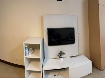 🏙️ FOR RENT | FULLY FURNISHED STUDIO @ TWO CENTRAL MAKATI 🏙️