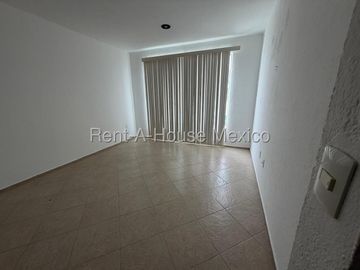 Venta casa Real de Juriquilla, 3 recamaras, 3 baños.