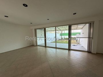 Venta casa Real de Juriquilla, 3 recamaras, 3 baños.