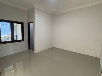 Rumah Mewah Dekat Kampus Isi Jalan Parangtritis Sewon Bantul