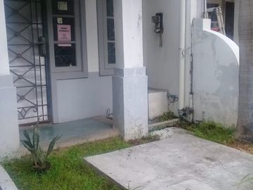 Disewakan rumah murah 1 lantai di Cluster Taman Cikini Metland Menteng Cakung Jakarta Timur siap huni minimalis modern