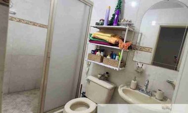 Casa en Venta en Balcones de Anáhuac | Amplia Cochera 4 Autos y Gran Terraza con Potencial