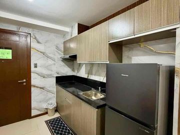 1 bedroom for rent Galleria