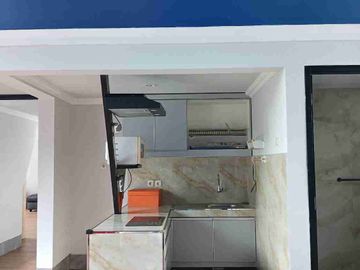 DIJUAL/DISEWAKAN RUMAH CANTIK ALA VILLA FURNISHED DENGAN TANAH TAMBAHAN DIBELAKANG BISA UNTUK BARBEQUE