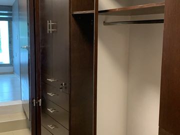 HERMOSA RESIDENCIA EN RENTA EN VALLE REAL