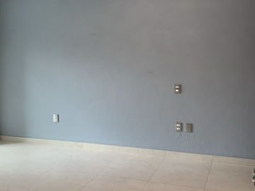 HERMOSA RESIDENCIA EN RENTA EN VALLE REAL