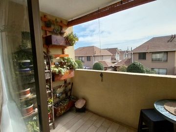 Departamento 3d + 2b Jardín Alto | 2° Piso, Estacionamiento y Bodega