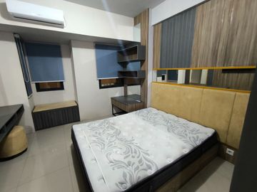 Apartemen Cornell Studio Lantai 10 Full Furnished Lengkap
