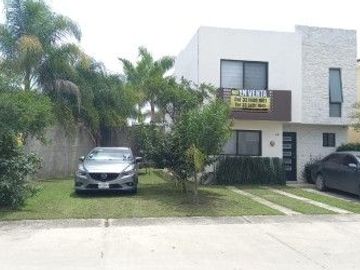 CASA EN VENTA FRACC EL CAMPESTRE RESIDENCIAL EN ESQUINA 3 RECAMARAS JARDIN