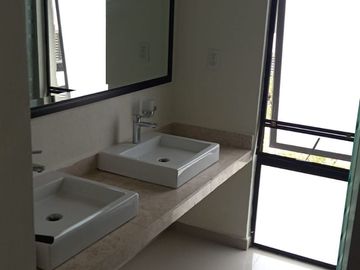 CASA EN VENTA FRACC EL CAMPESTRE RESIDENCIAL EN ESQUINA 3 RECAMARAS JARDIN
