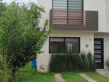 CASA EN VENTA FRACC EL CAMPESTRE RESIDENCIAL EN ESQUINA 3 RECAMARAS JARDIN