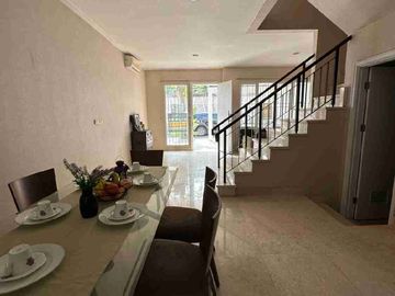 jarang ada fully furnished rumah disewakan di Lebak bulus jakarta selatan