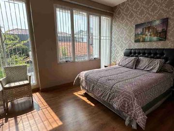 jarang ada fully furnished rumah disewakan di Lebak bulus jakarta selatan