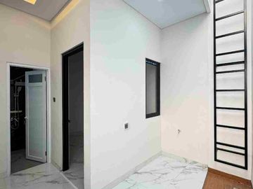 Rumah baru siap huni dekat tol jagakarsa