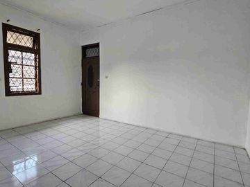 JUAL Rumah Luas 1 Lantai di Villa Tangerang Regency