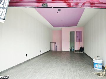 LOCAL COMERCIAL EN RENTA EN AV. REVOLUCIÓN FRACC. INSURGENTES QUERETARO, CERCA DE PLAZA PATIO