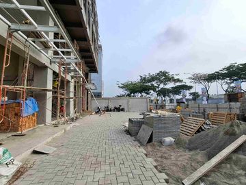 Disewakan Gedung Baru 4 Lantai Di Boulevard Gading Serpong, Bisa Utk Resto atau Kantor