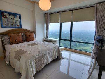 2Bedroom with Parking BGC Condo For Rent Bellagio Towers Burgos Circle Forbestown near One McKinley Pacific Plaza St Lukes Hospita Shangrila Serendra