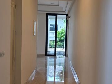 Rumah Brand New Classic Gaharu Cipete Cilandak Jaksel