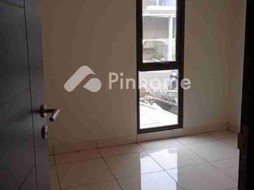 rumah siap huni cluster olive sumarecon bekasi