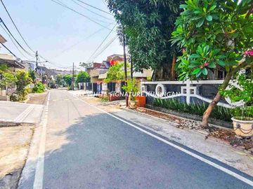 Dijual Rumah Lokasi Tenang di Jl Cempaka Putih Tengah Area Bebas Banjir