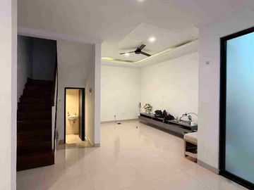 DIJUAL & DI SEWAKAN RUMAH DI PURI BINTARO, TANGERANG SELATAN