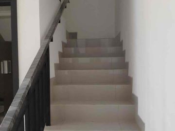 Dijual rumah PIK2