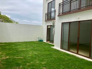 DEPARTAMENTO EN PLANTA BAJA-3 DORMITORIOS!!