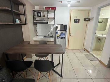 Disewa atau Jual @ Apartemen M Town 2 Bed Room Furnished Rapi dan Terawat