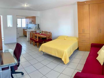 AMUEBLADO con servicios EL REFUGIO Renta cerca Anáhuac, Zibatá, Zakia, UAQ, IMSS.