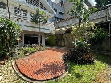 Dijual Rumah KH Hasyim Ashar Jakarta Pusat, LT 956 m2, SHM