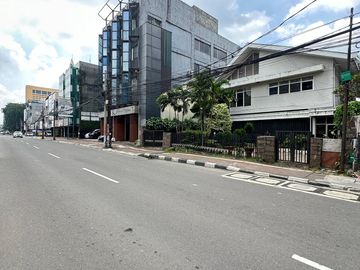 Dijual Rumah KH Hasyim Ashar Jakarta Pusat, LT 956 m2, SHM