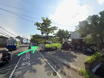 di sewakan lahan langka jalan utama sedap malam Sanur bagus untuk segala jenis usaha cafe atau kost