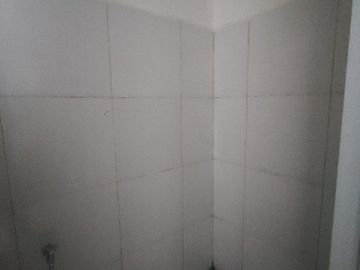 Rumah 3 LT Double Decker di Lavon Tangerang 1K900066
