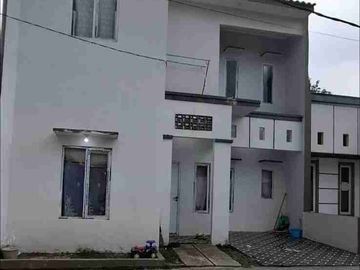 Rumah cash 2 lantai berkualitas lokasi sukahati cibinong