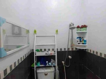 DIJUAL RUMAH SIAP HUNI – TRANS JAGAKARSA VILLAGE, JAKARTA SELATAN.
Lokasi Strategis • SHM • Akses Mudah • Harga Nego