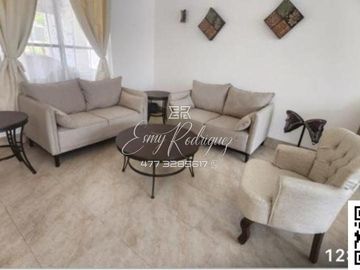 CASA EN RENTA, LOMBARDIA RESIDENCIAL; 3 REC. PRIVADA, 2 AUTOS, SIN MUEBLES.