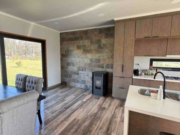 Pucón, linda casa en condominio, sector Los Riscos