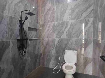 Rumah Bagus 2 Lantai American Classic Dalam Cluster LT 142 Di Jagakarsa Jakarta Selatan