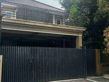 Dijual Rumah Tengah Kota