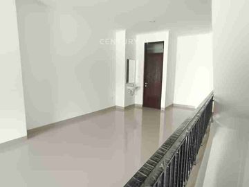 Ruko Baru Osaka PIK 2 – 3 Lantai + Rooftop, Lokasi Strategis Untuk Bisnis F&B