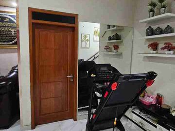 Rumah Secondary Terawat di Pedurenan