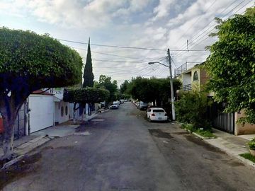 SE REMATA CASA CON 3 RECAMARAS EN LOS GIRASOLES LA CASITA ZAPOPAN JALISCO