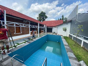 Rumah Joglo Modern dengan Kolam Renang di Prambanan, Lahan Raksasa 428m²