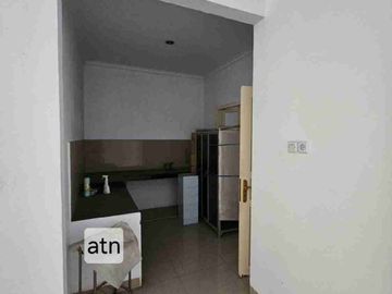 Di jual rumah cantik siap huni cluster favorite bebas banjir. Raffles Hills Cibubur.