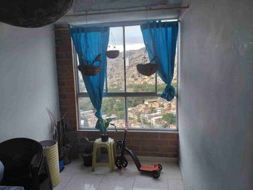 Vendo apto piso 25 en campo valdes Edificio mirador del jardín