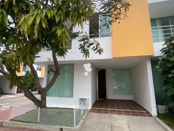 VENDO CASA EN VILLA CAMPESTRE