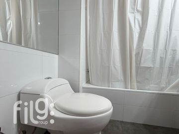 Venta Departamento 1 dormitorio con estacionamiento y bodega, Vitacura
