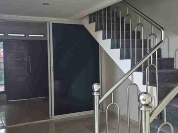 DiJUAL DAN DISEWAKAN RUMAH SUNTER DANAU INDAH
