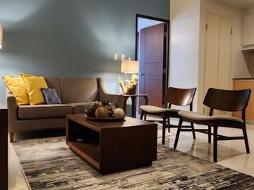 ONE UPTOWN RESIDENCE BGC 1 BEDROOM CONDO FOR RENT WITH PARKING 45.60 SQM PHP 45,000 SOUTH WING FULLY FURNISHED NEAR UPTOWN MALL, LANDERS, GRAND HYATT